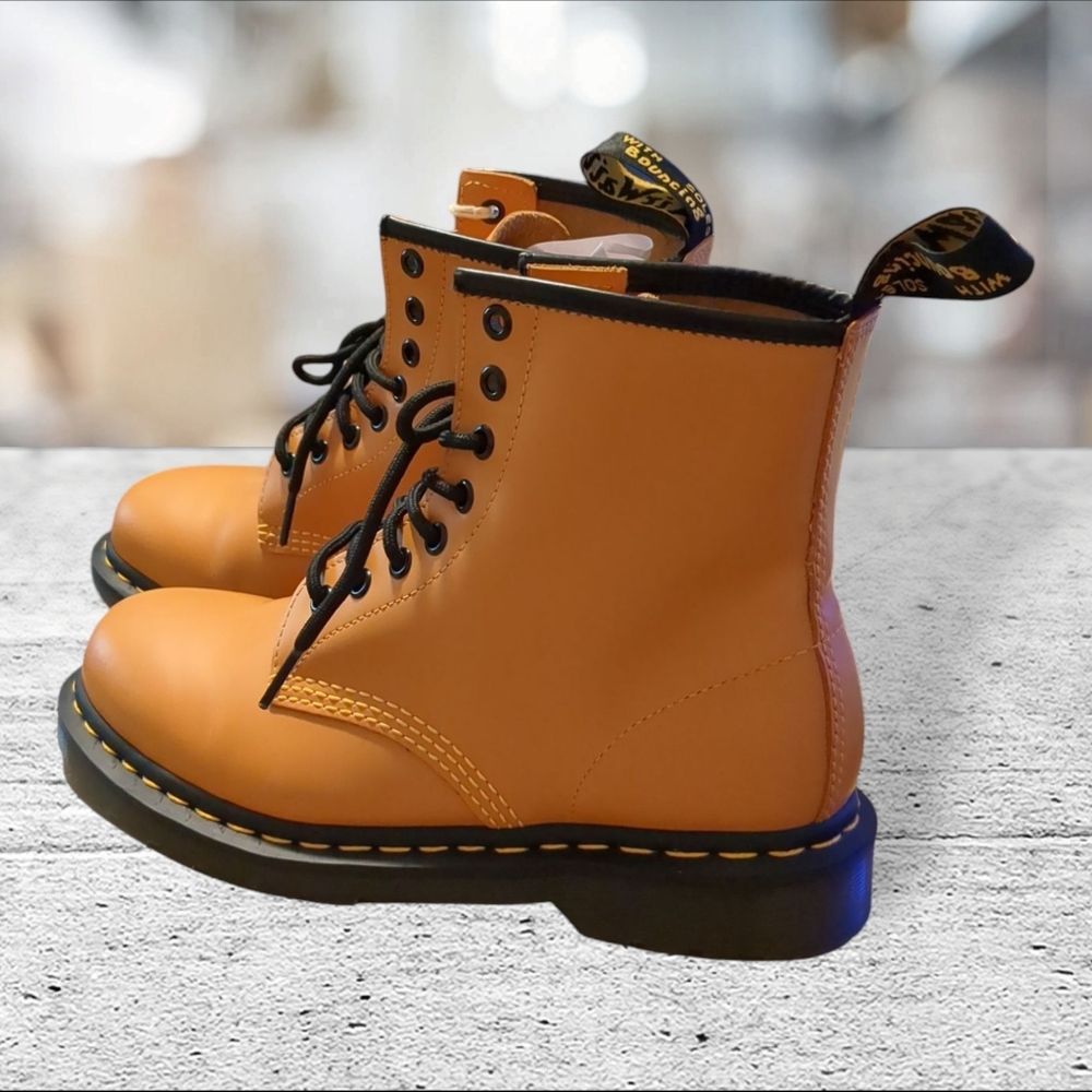 Dr Martens 1460 Smooth Orange  Lace Up Combat Boots Size 8 - Picture 3 of 12
